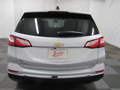 2020 Chevrolet Equinox LT   - Photo 8 - Oshkosh, WI 54901