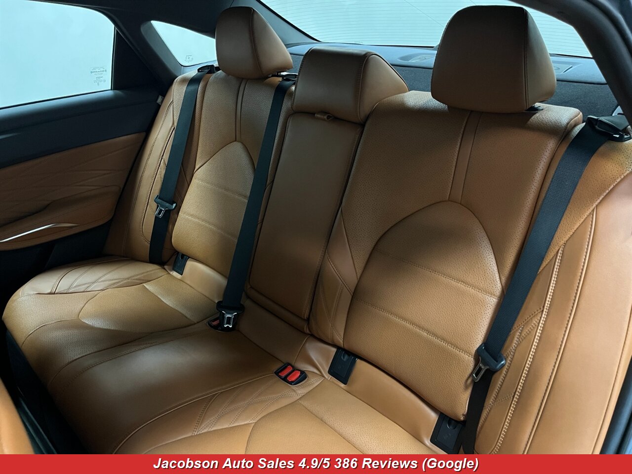 2020 Toyota Avalon Hybrid Limited - Photo 41 - Oshkosh, WI 54901