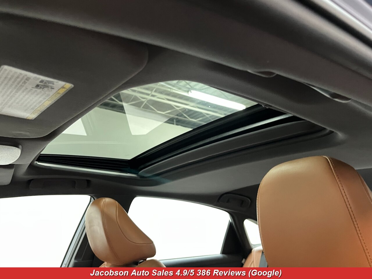 2020 Toyota Avalon Hybrid Limited - Photo 27 - Oshkosh, WI 54901