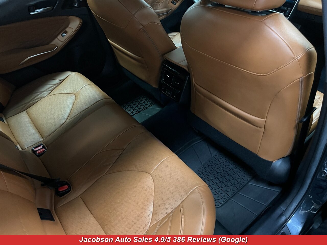 2020 Toyota Avalon Hybrid Limited - Photo 51 - Oshkosh, WI 54901