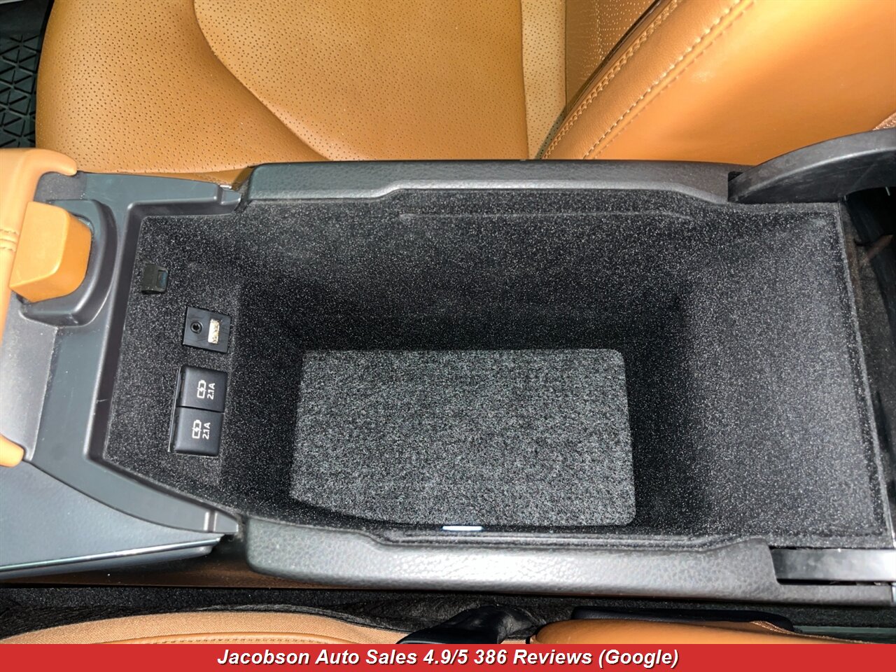 2020 Toyota Avalon Hybrid Limited - Photo 21 - Oshkosh, WI 54901