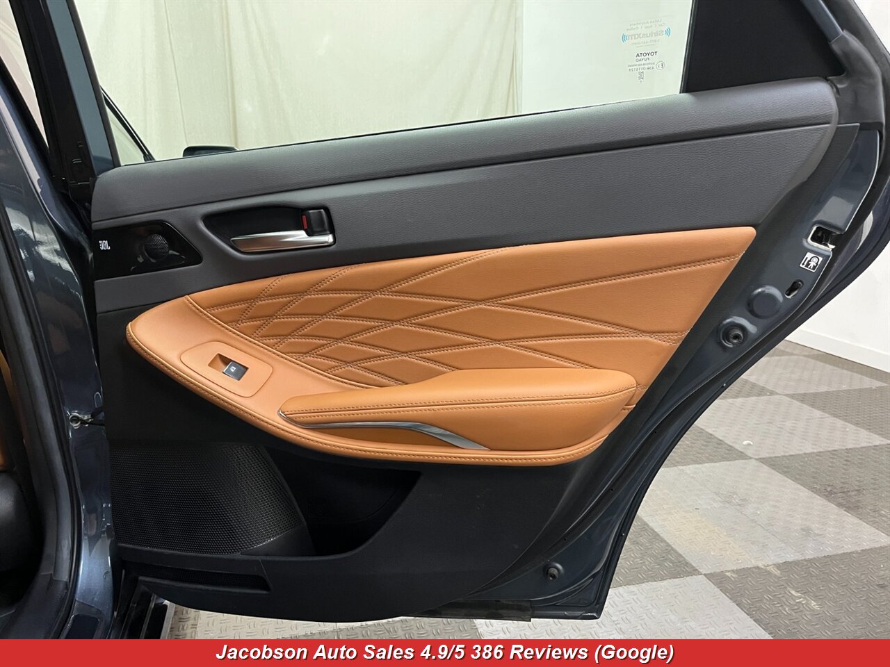 2020 Toyota Avalon Hybrid Limited - Photo 50 - Oshkosh, WI 54901