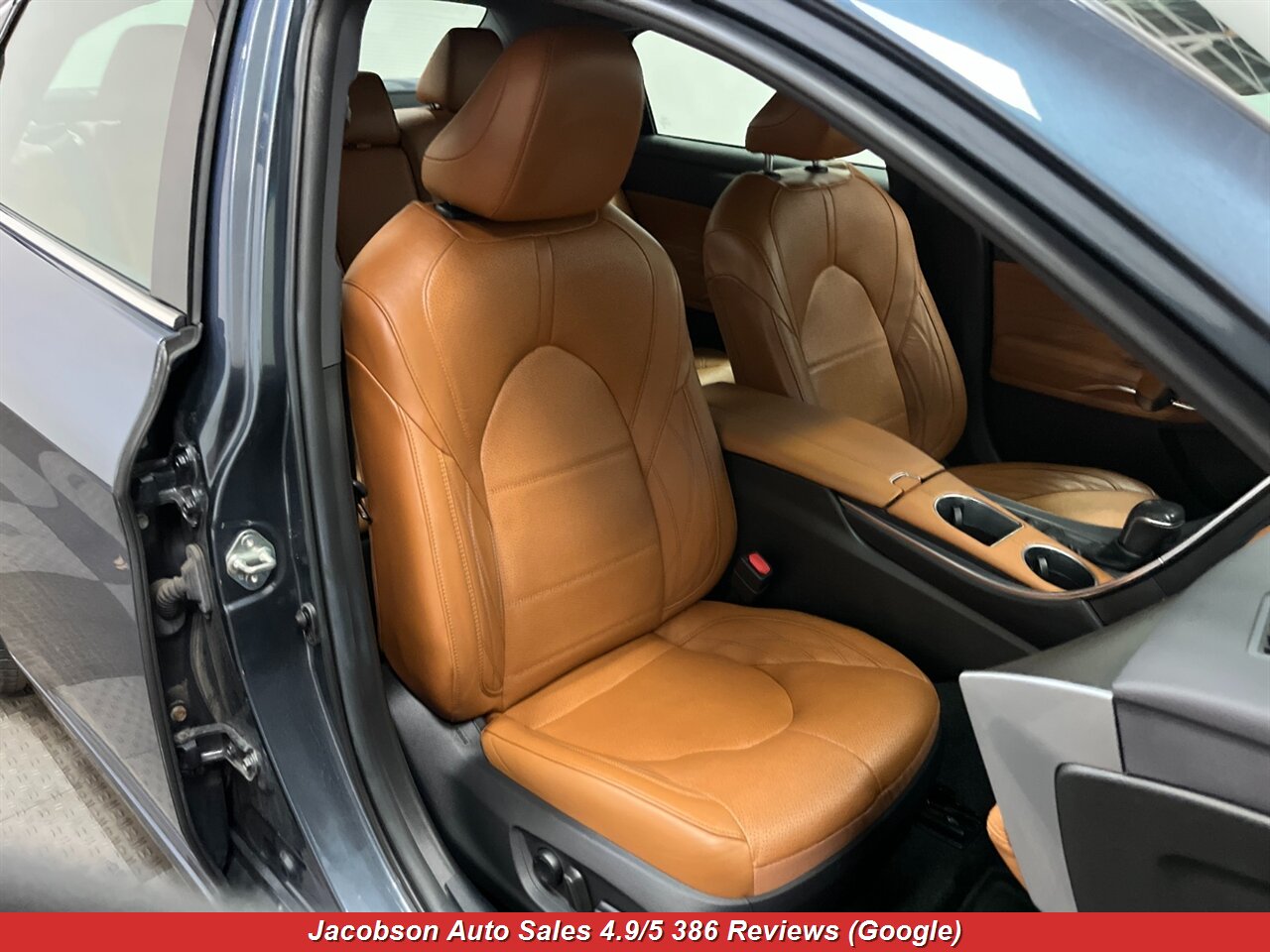 2020 Toyota Avalon Hybrid Limited - Photo 59 - Oshkosh, WI 54901