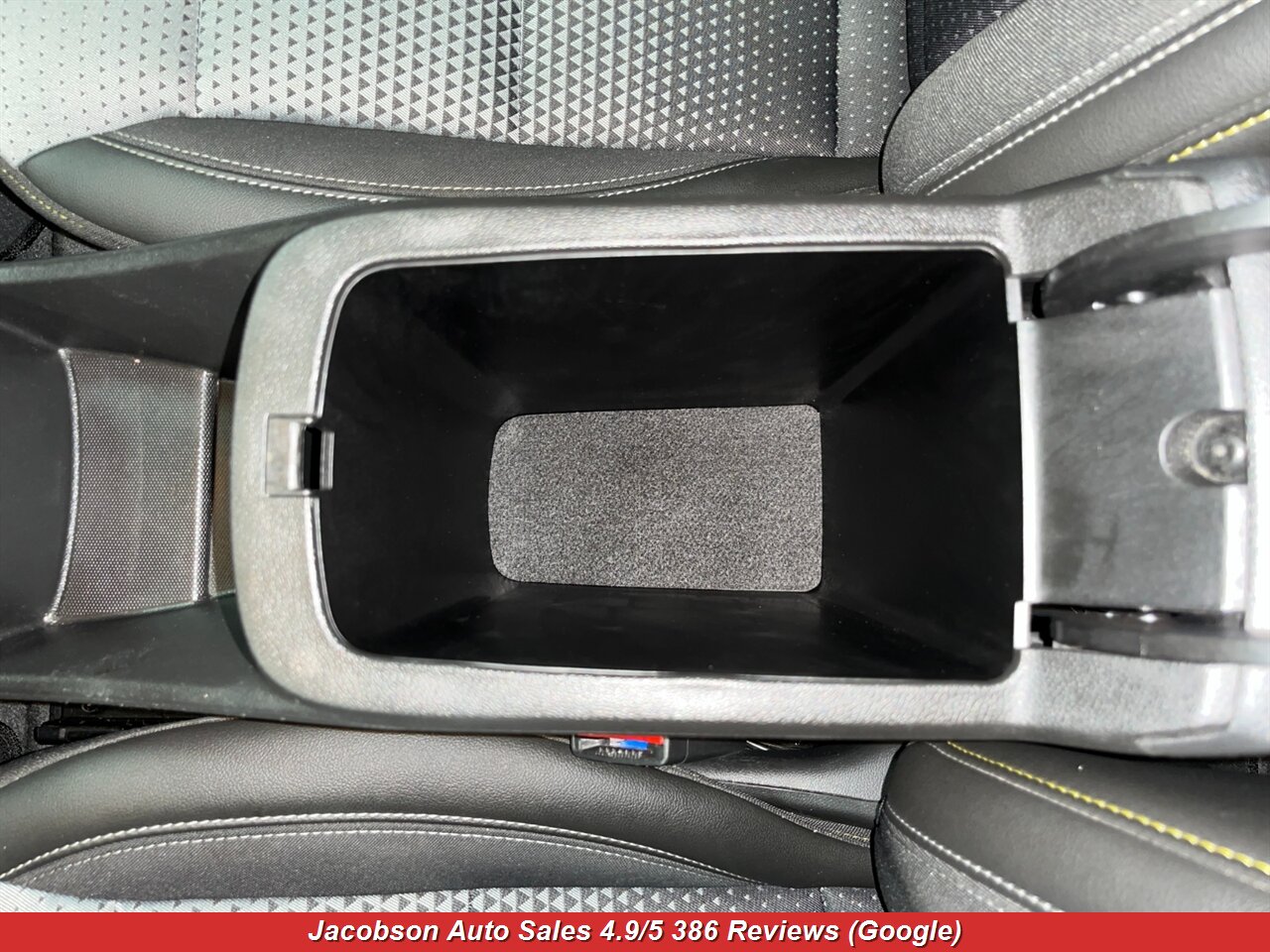 2025 Chevrolet Trax LT - Photo 23 - Oshkosh, WI 54901