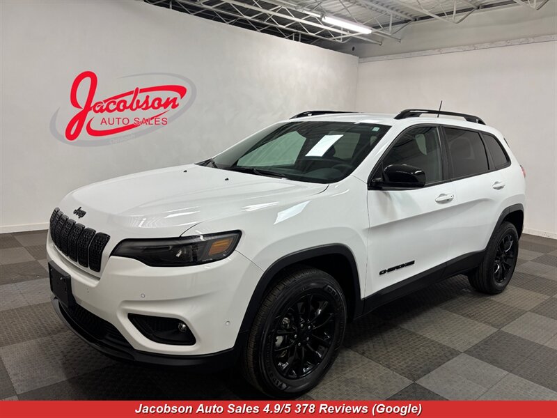 2023 Jeep Cherokee Altitude Lux 4x4  