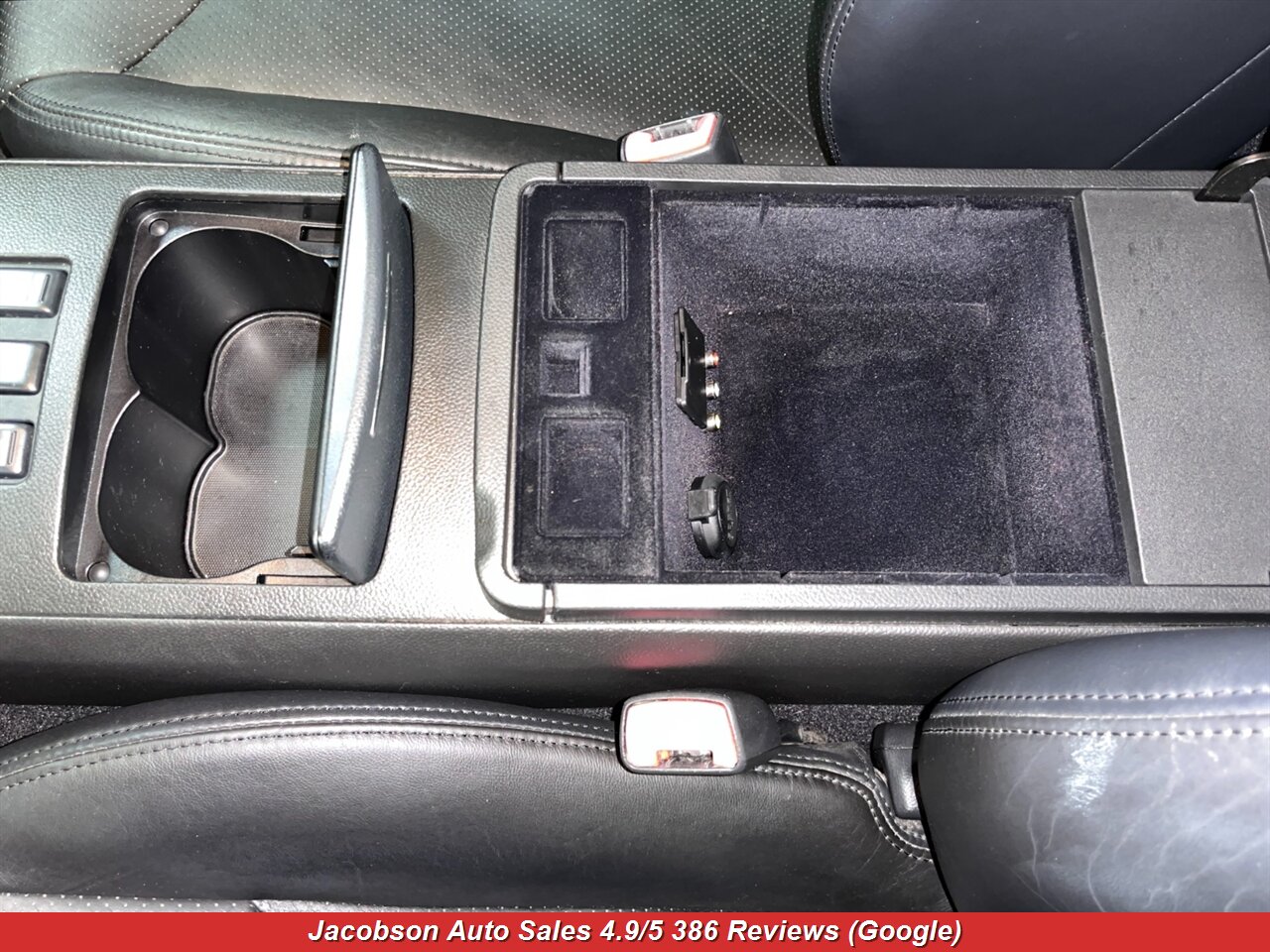 2008 INFINITI G37 - Photo 19 - Oshkosh, WI 54901