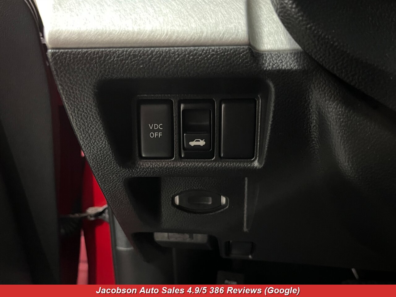 2008 INFINITI G37 - Photo 4 - Oshkosh, WI 54901