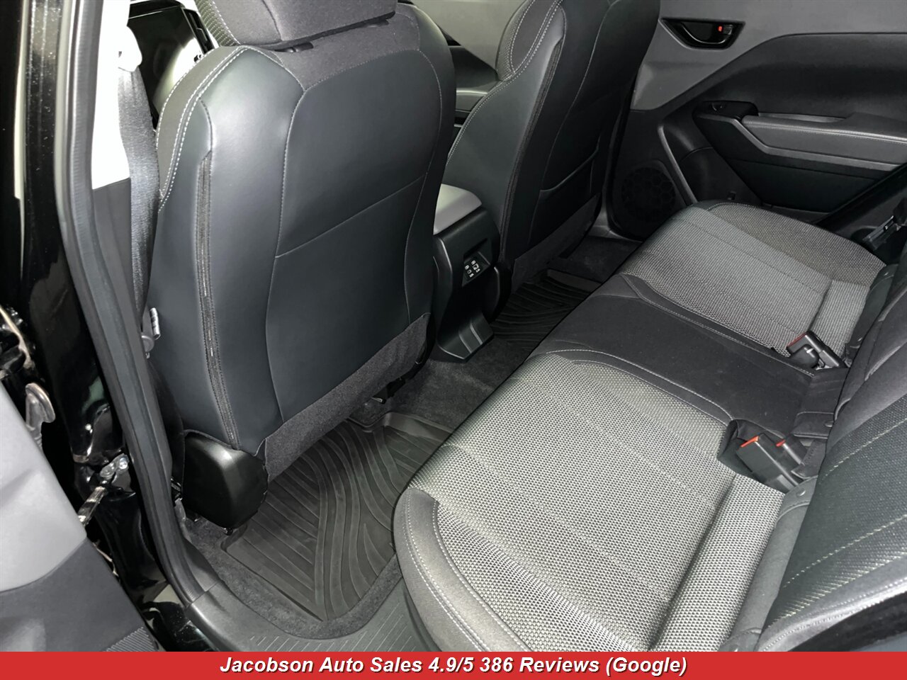 2024 Subaru Crosstrek Premium AWD - Photo 36 - Oshkosh, WI 54901
