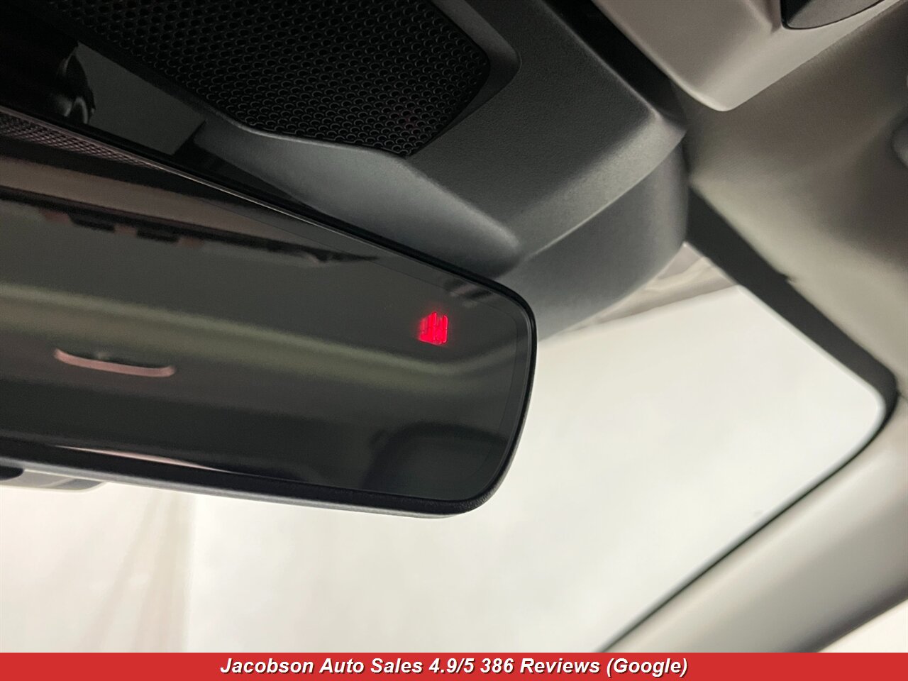 2024 Subaru Crosstrek Premium AWD - Photo 21 - Oshkosh, WI 54901