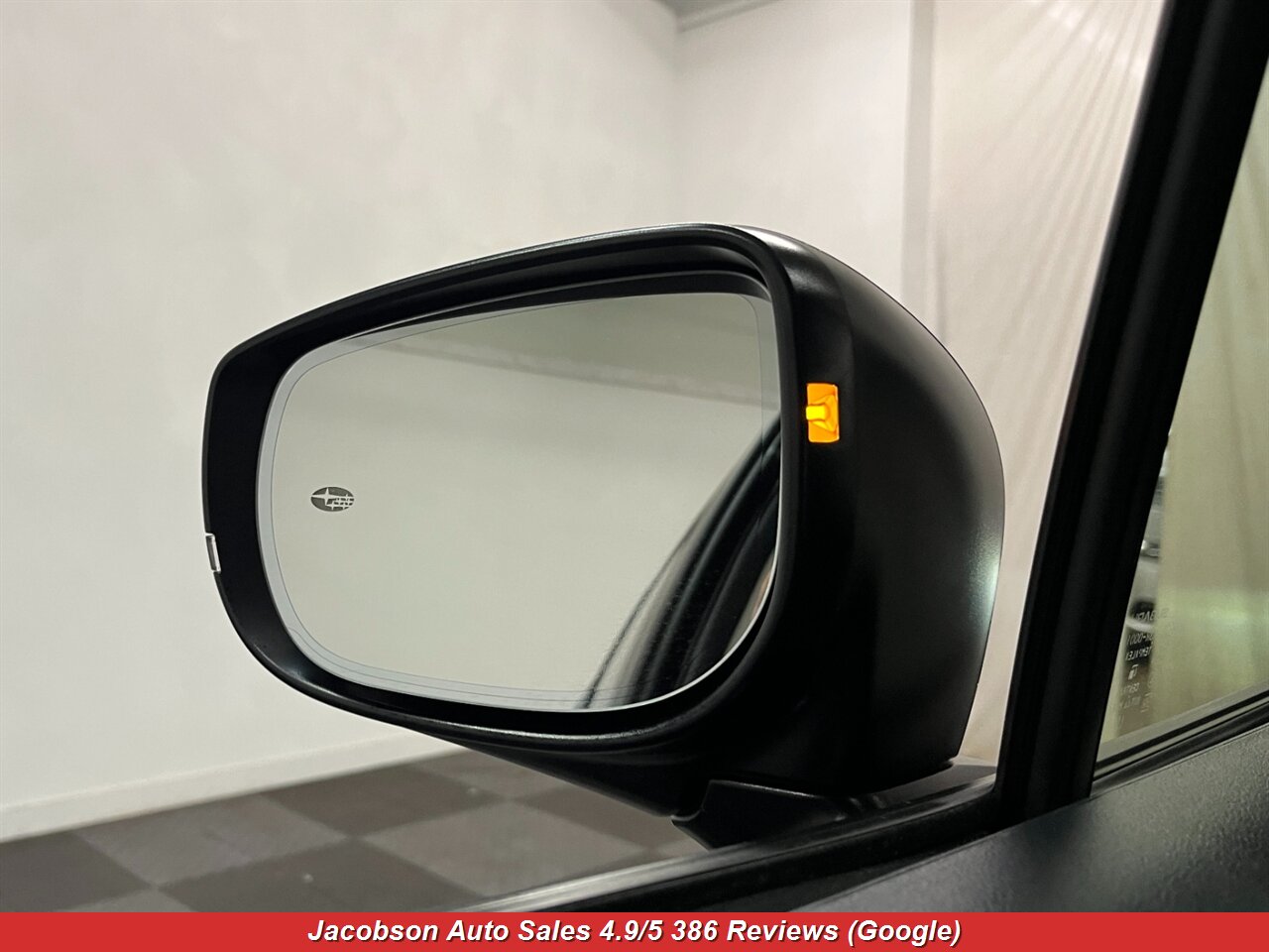 2024 Subaru Crosstrek Premium AWD - Photo 3 - Oshkosh, WI 54901