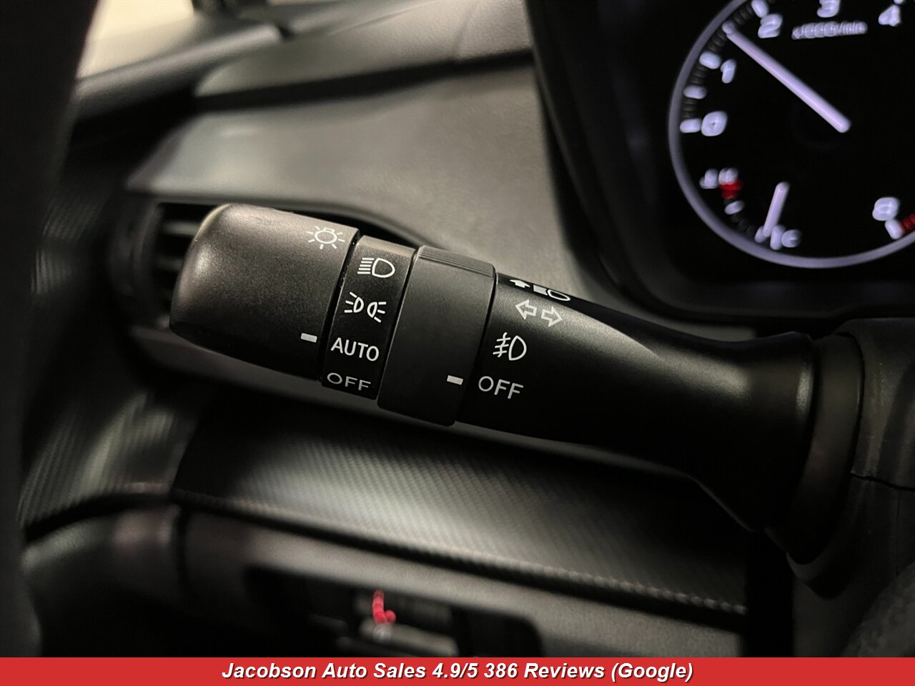 2024 Subaru Crosstrek Premium AWD - Photo 6 - Oshkosh, WI 54901