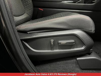2023 Honda Pilot Sport AWD   - Photo 42 - Oshkosh, WI 54901