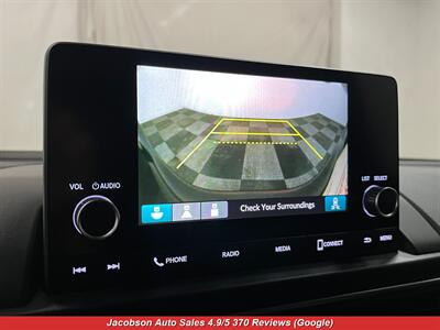 2023 Honda Pilot Sport AWD   - Photo 17 - Oshkosh, WI 54901