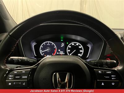 2023 Honda Pilot Sport AWD   - Photo 9 - Oshkosh, WI 54901