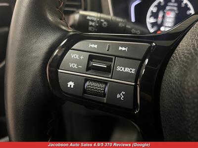 2023 Honda Pilot Sport AWD   - Photo 8 - Oshkosh, WI 54901