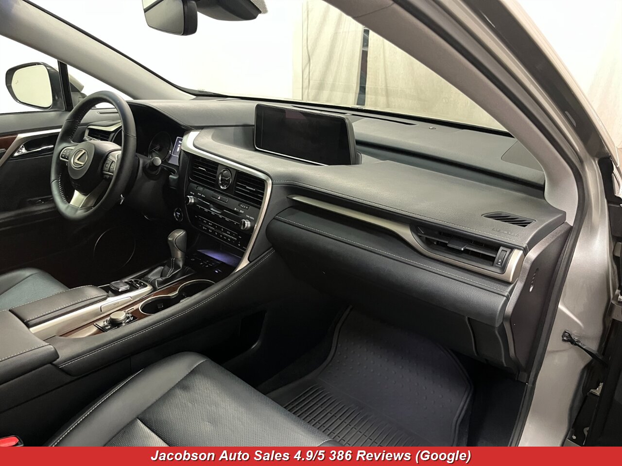 2017 Lexus RX 450h AWD - Photo 49 - Oshkosh, WI 54901