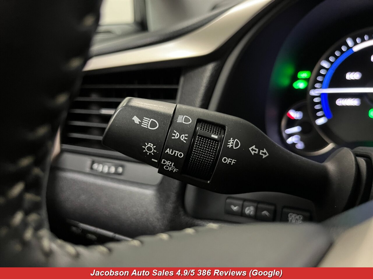 2017 Lexus RX 450h AWD - Photo 9 - Oshkosh, WI 54901