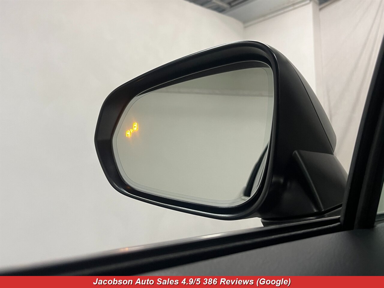 2017 Lexus RX 450h AWD - Photo 32 - Oshkosh, WI 54901