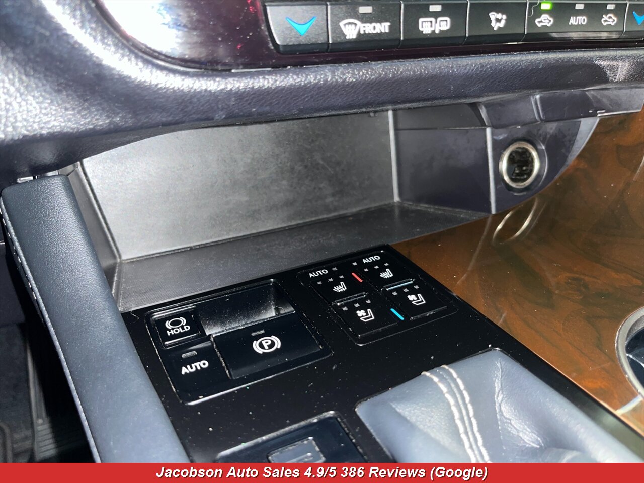 2017 Lexus RX 450h AWD - Photo 25 - Oshkosh, WI 54901