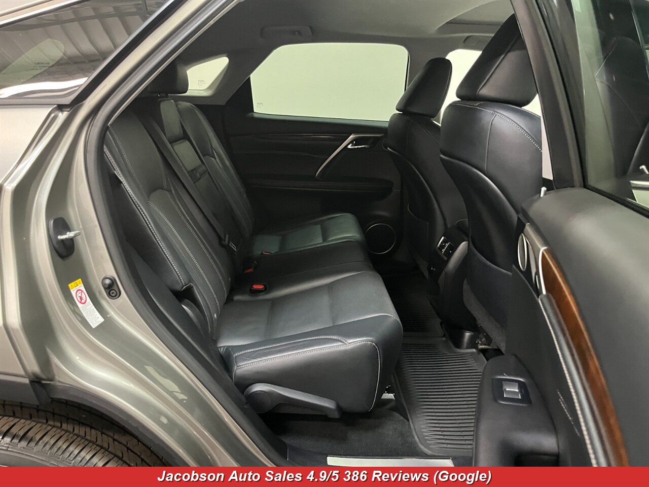 2017 Lexus RX 450h AWD - Photo 44 - Oshkosh, WI 54901