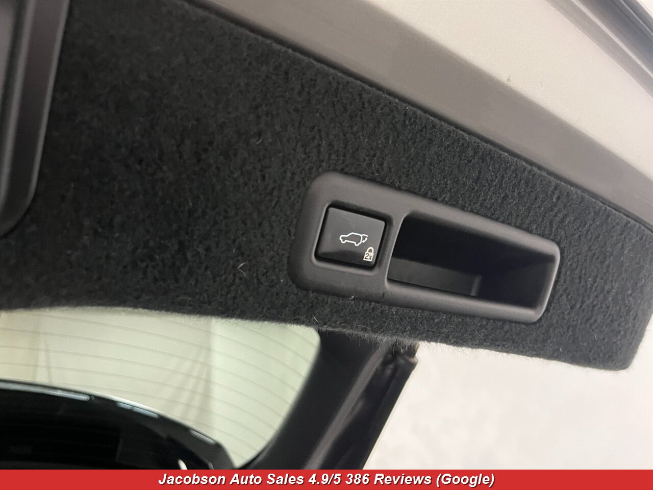 2017 Lexus RX 450h AWD - Photo 55 - Oshkosh, WI 54901