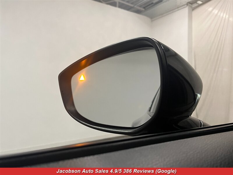 2023 Mazda CX-50 2.5 S Select AWD  
