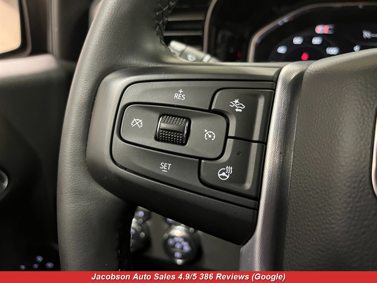 2024 GMC Sierra 1500 Elevation Standard Crew Cab SB 4x4 - Photo 6 - Oshkosh, WI 54901