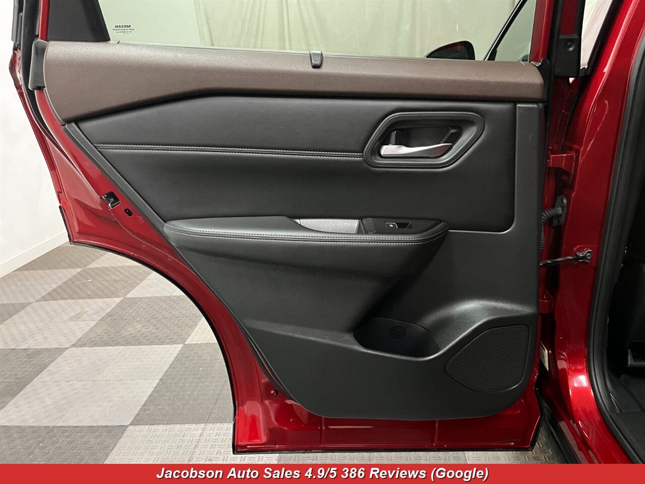 2023 Nissan Rogue SL AWD - Photo 36 - Oshkosh, WI 54901