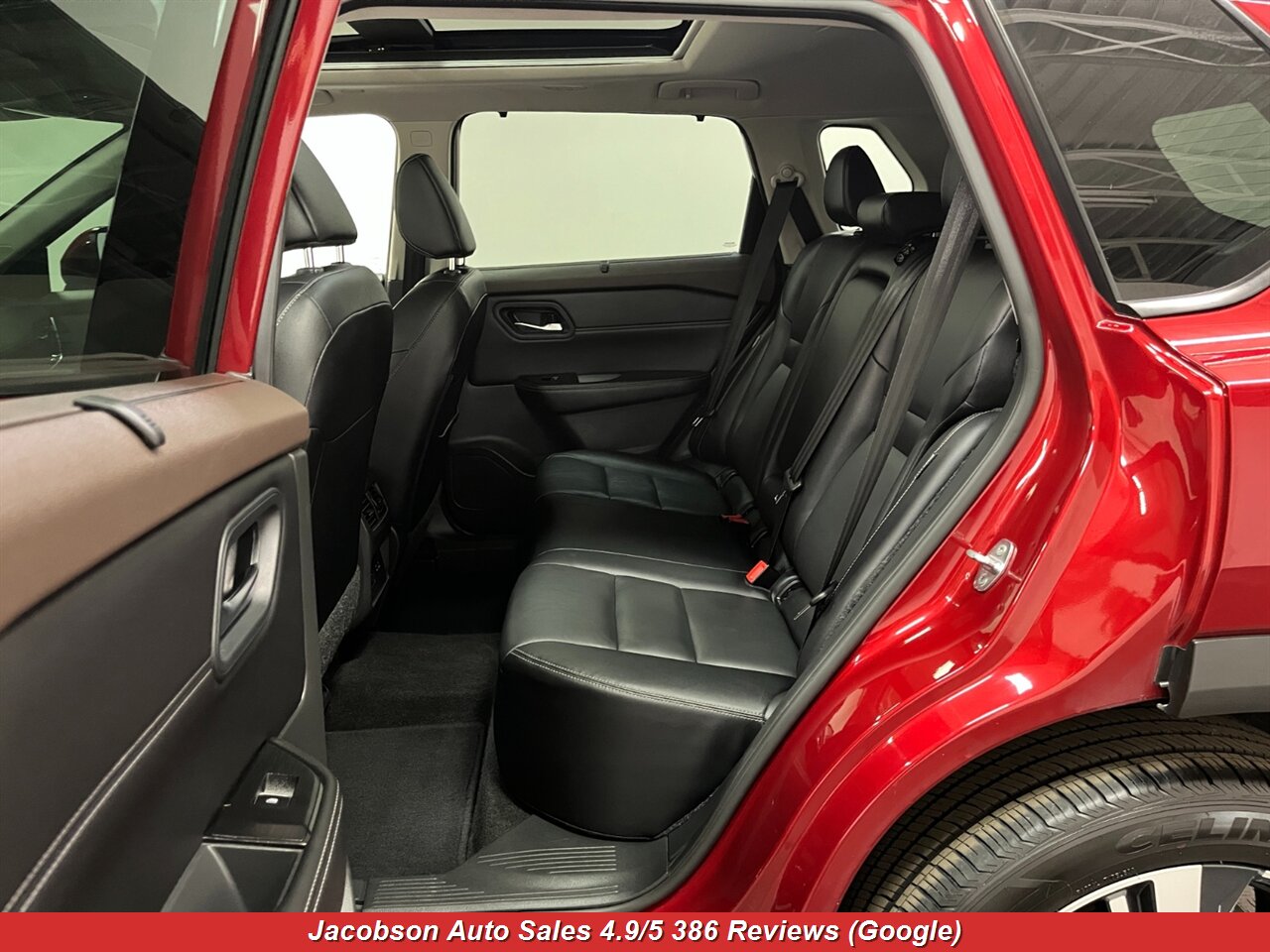 2023 Nissan Rogue SL AWD - Photo 37 - Oshkosh, WI 54901