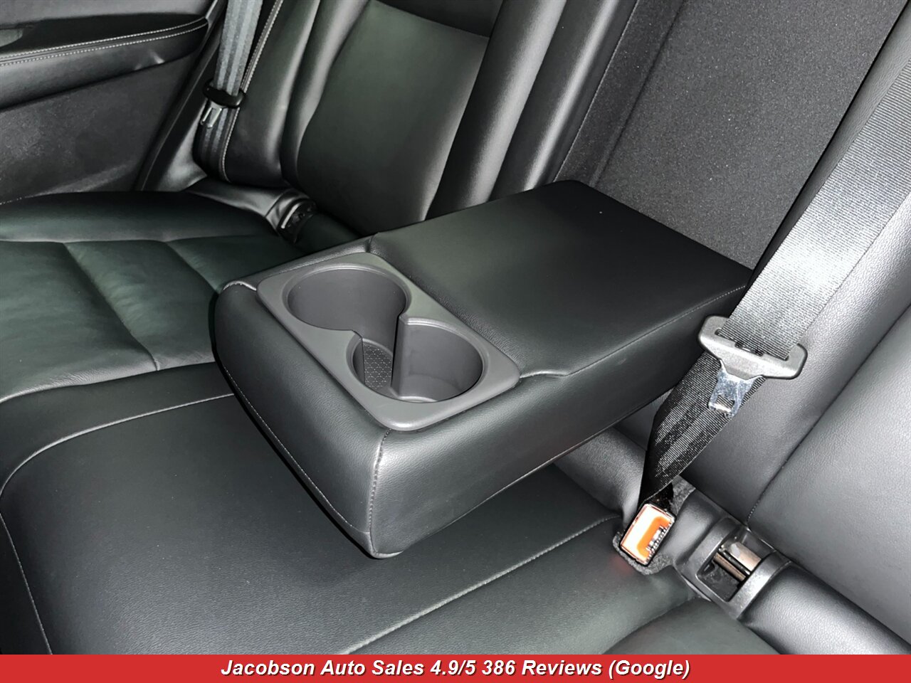 2023 Nissan Rogue SL AWD - Photo 38 - Oshkosh, WI 54901