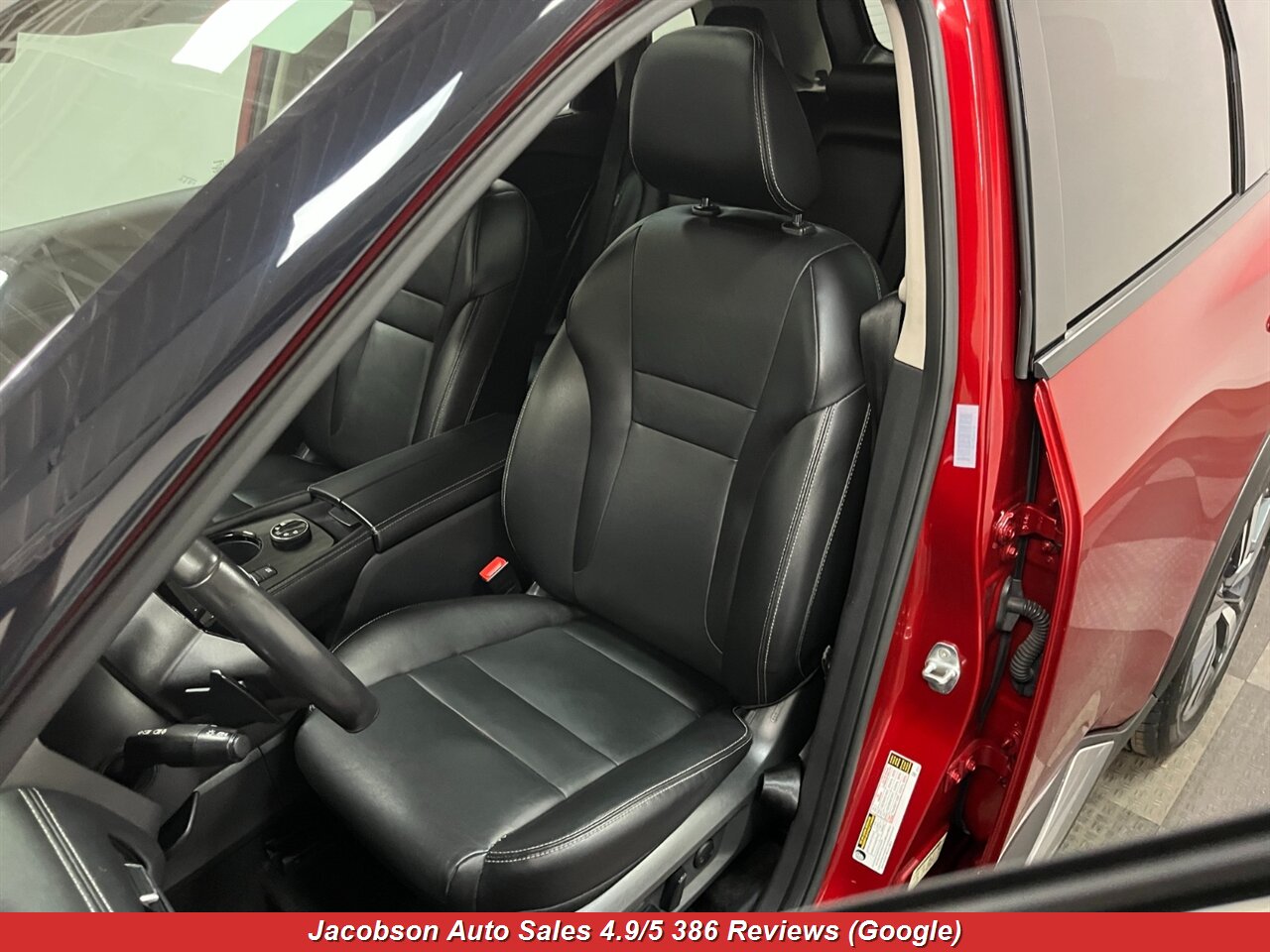 2023 Nissan Rogue SL AWD - Photo 35 - Oshkosh, WI 54901