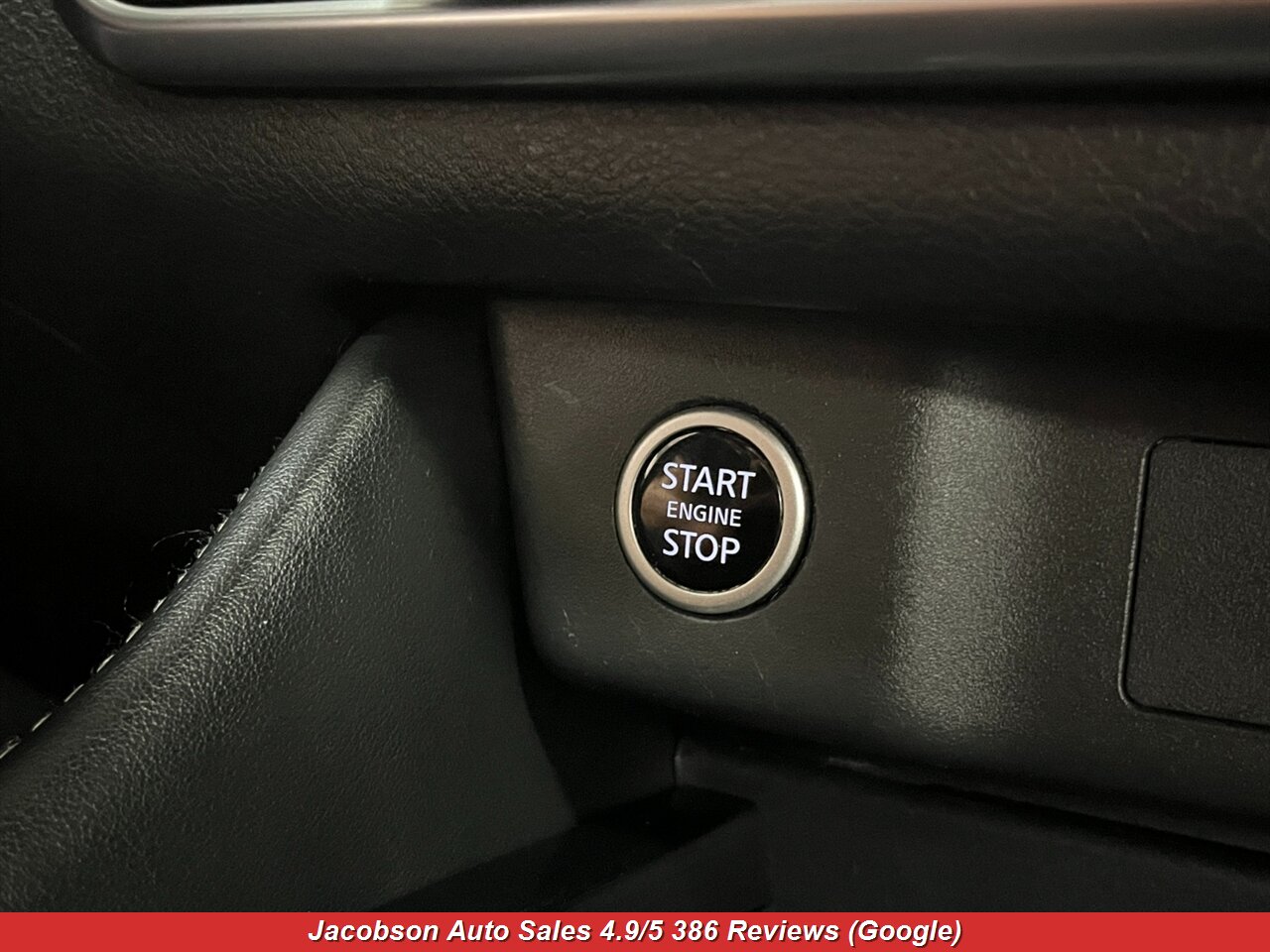 2023 Nissan Rogue SL AWD - Photo 12 - Oshkosh, WI 54901