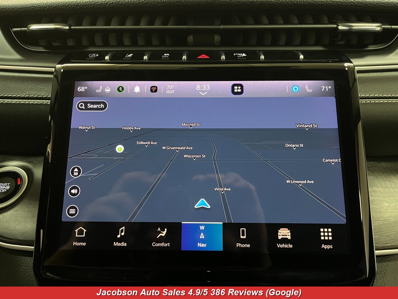 2023 Jeep Grand Cherokee Limited 4x4 - Photo 18 - Oshkosh, WI 54901