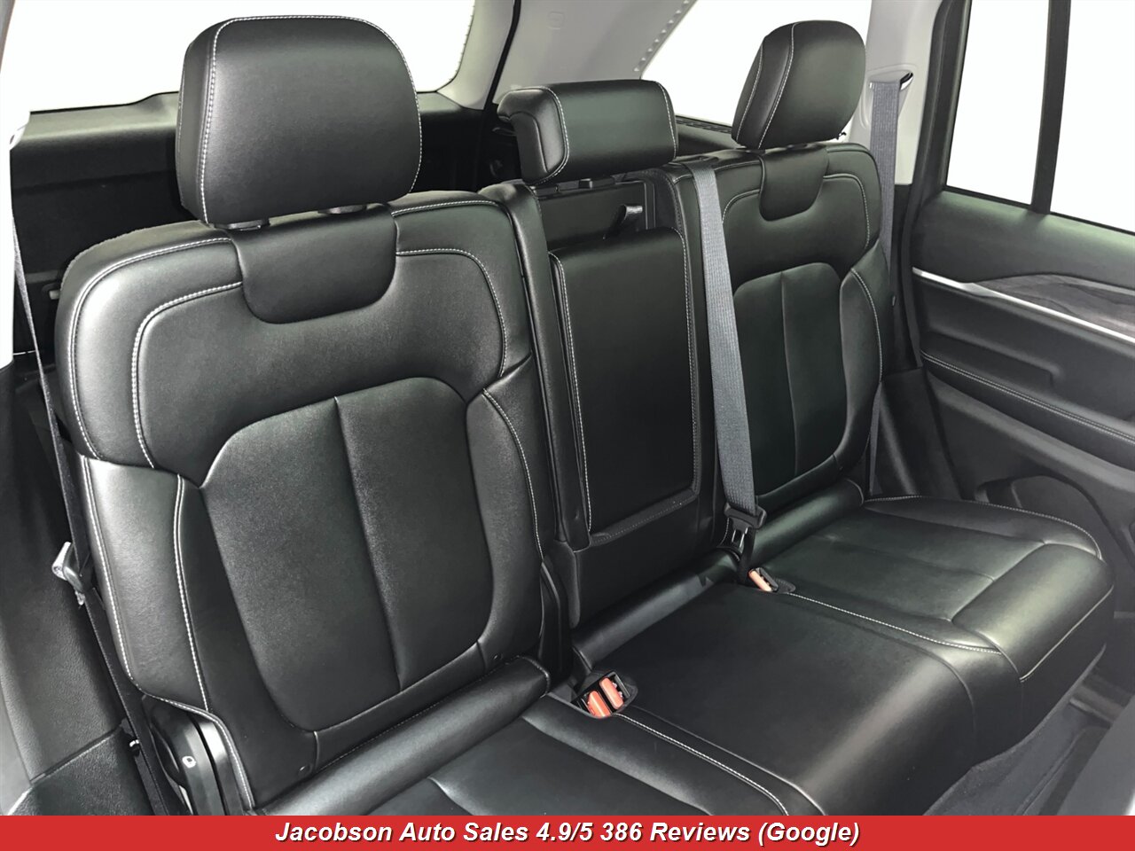 2023 Jeep Grand Cherokee Limited 4x4 - Photo 41 - Oshkosh, WI 54901
