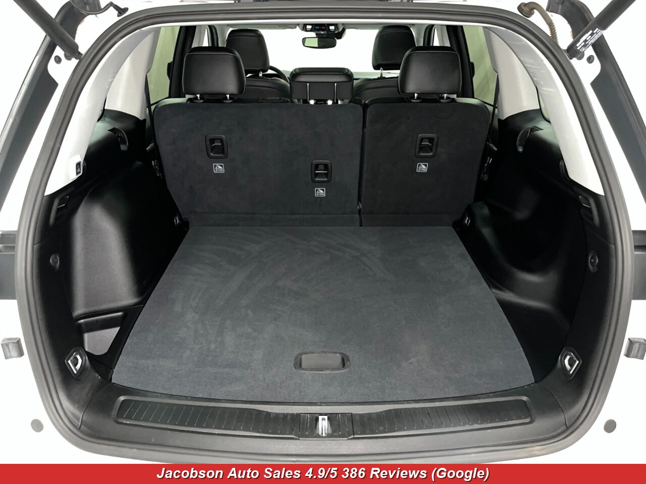 2023 Jeep Grand Cherokee Limited 4x4 - Photo 52 - Oshkosh, WI 54901