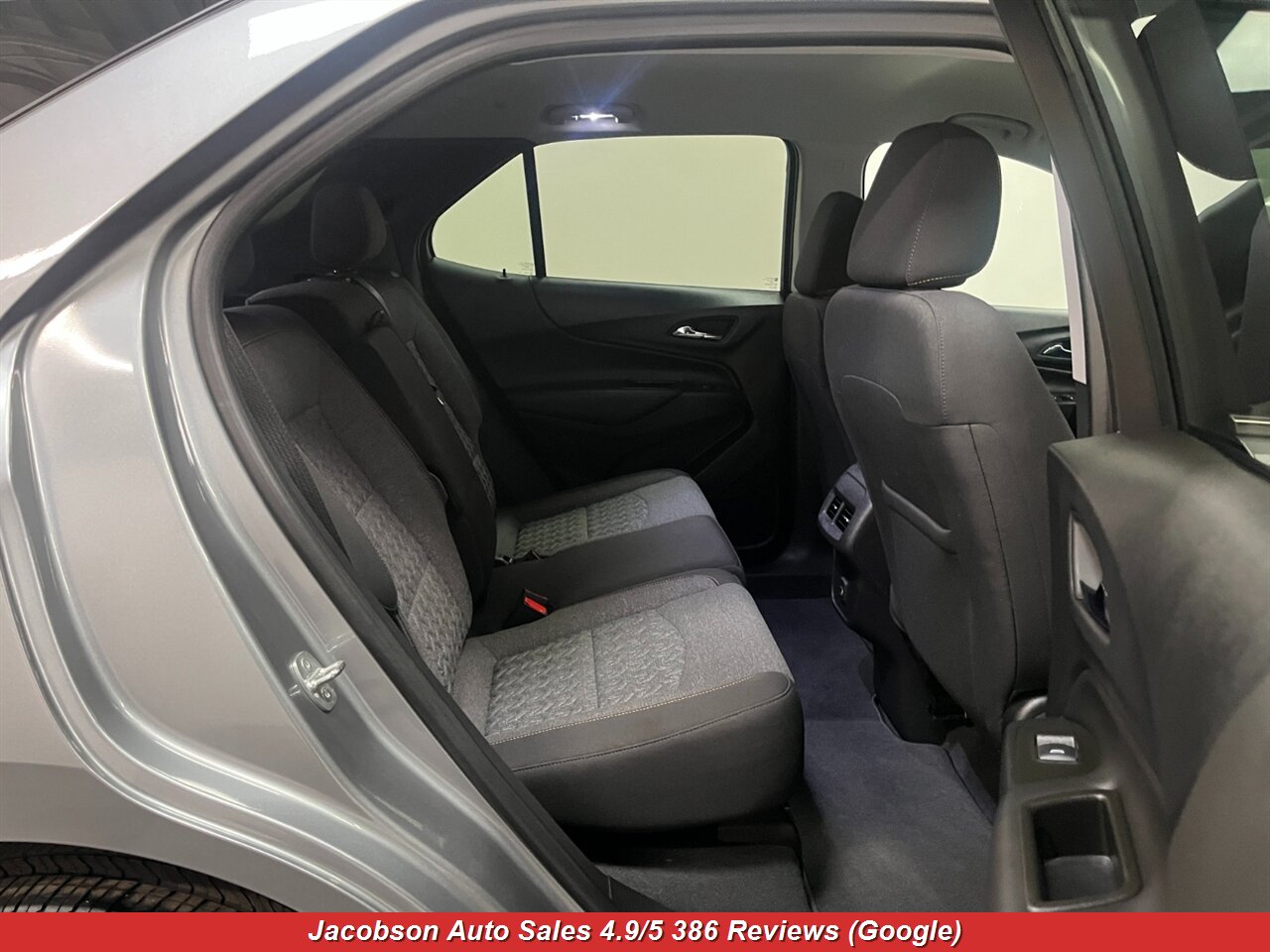 2023 Chevrolet Equinox LT 4x4 - Photo 39 - Oshkosh, WI 54901