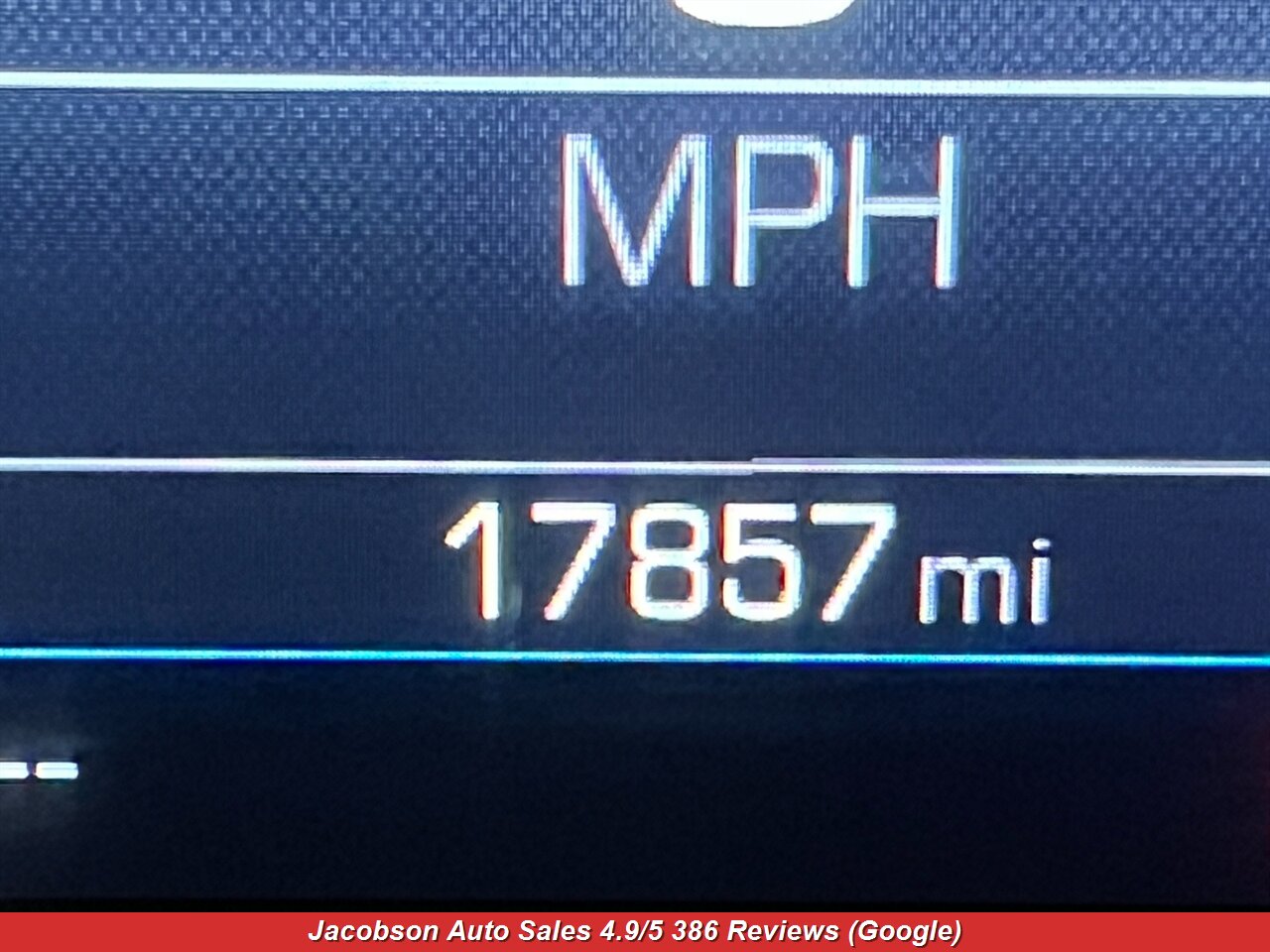 2023 Chevrolet Equinox LT 4x4 - Photo 12 - Oshkosh, WI 54901