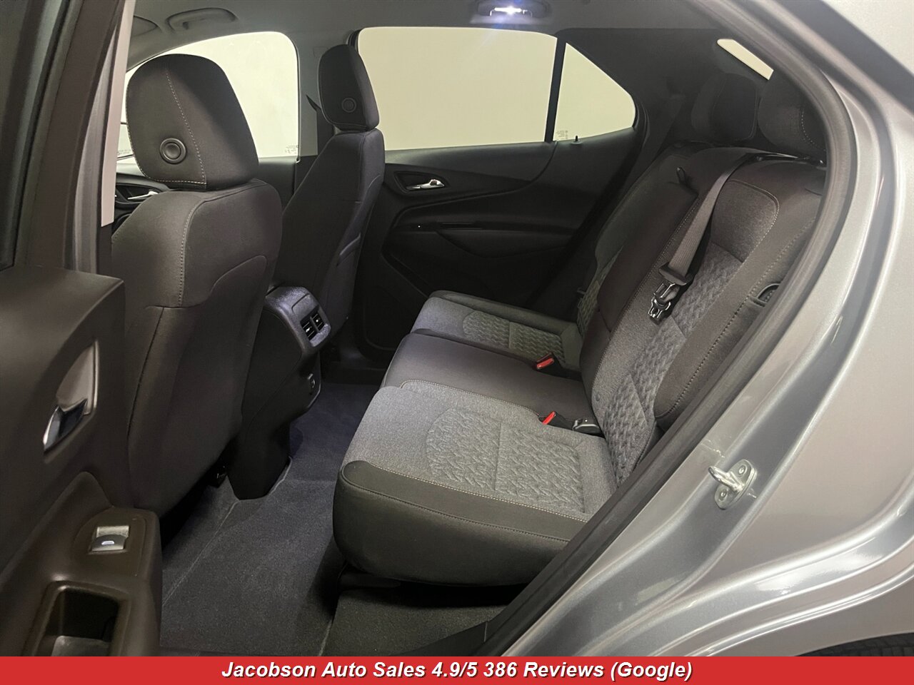 2023 Chevrolet Equinox LT 4x4 - Photo 35 - Oshkosh, WI 54901