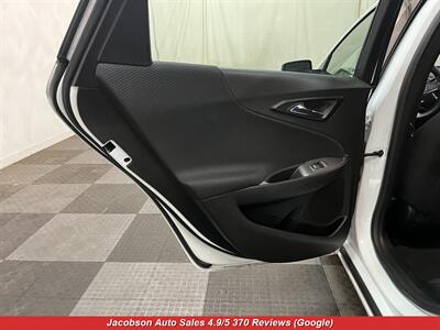 2023 Chevrolet Malibu LT   - Photo 33 - Oshkosh, WI 54901