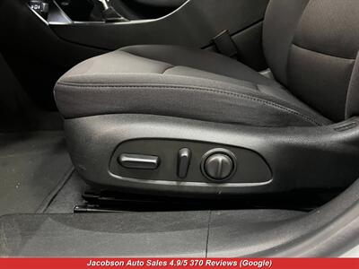 2023 Chevrolet Malibu LT   - Photo 31 - Oshkosh, WI 54901