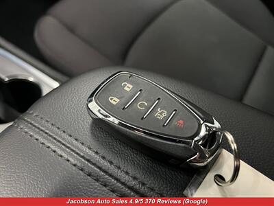 2023 Chevrolet Malibu LT   - Photo 23 - Oshkosh, WI 54901