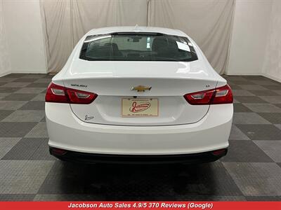 2023 Chevrolet Malibu LT   - Photo 39 - Oshkosh, WI 54901