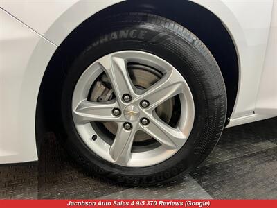 2023 Chevrolet Malibu LT   - Photo 55 - Oshkosh, WI 54901