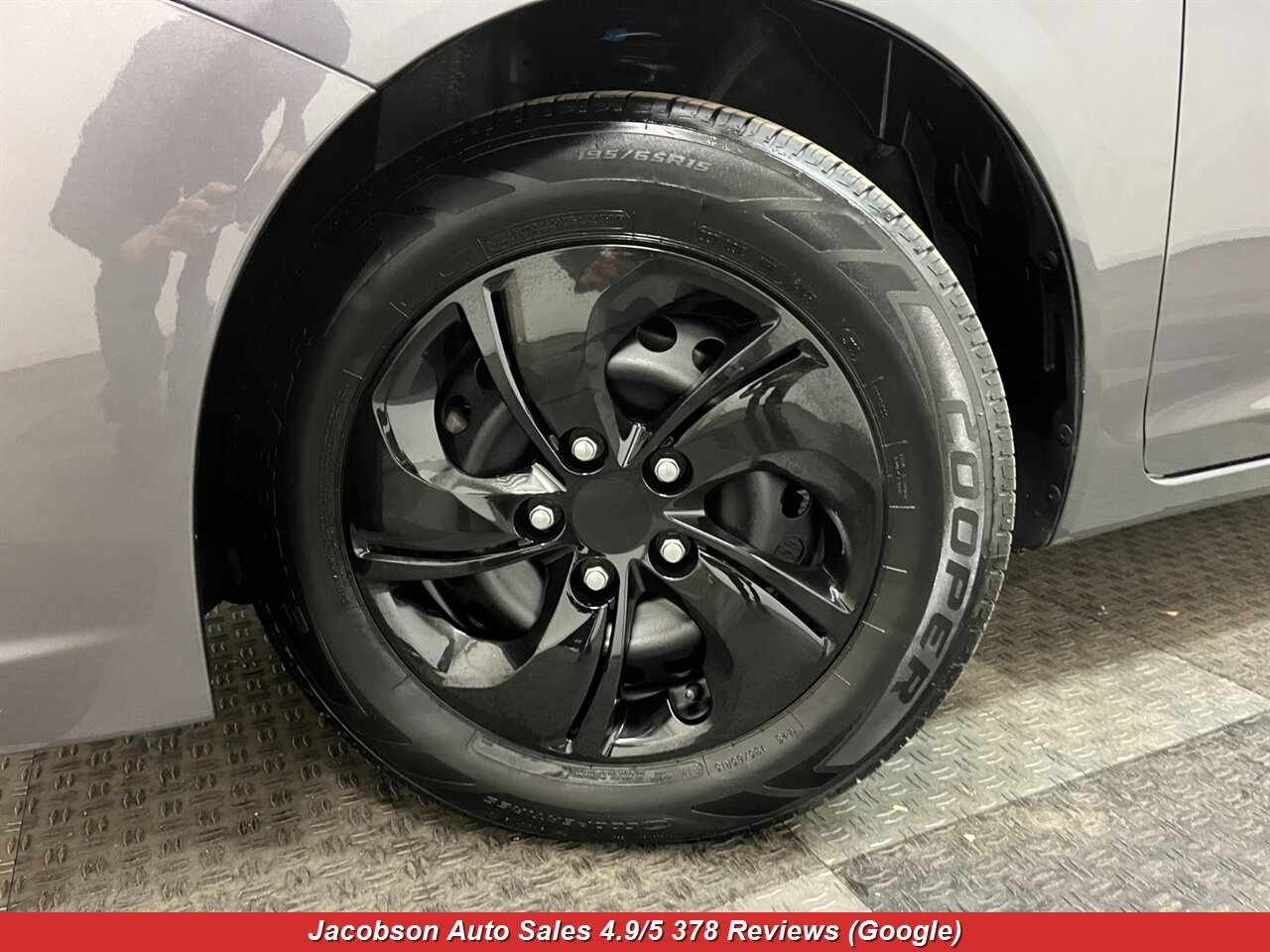 2015 Honda Civic LX - Photo 42 - Oshkosh, WI 54901