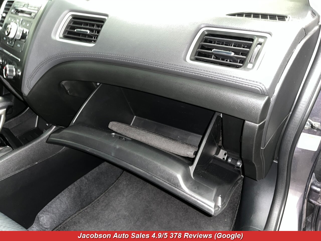 2015 Honda Civic LX - Photo 36 - Oshkosh, WI 54901