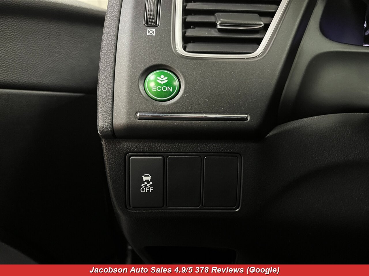 2015 Honda Civic LX - Photo 3 - Oshkosh, WI 54901