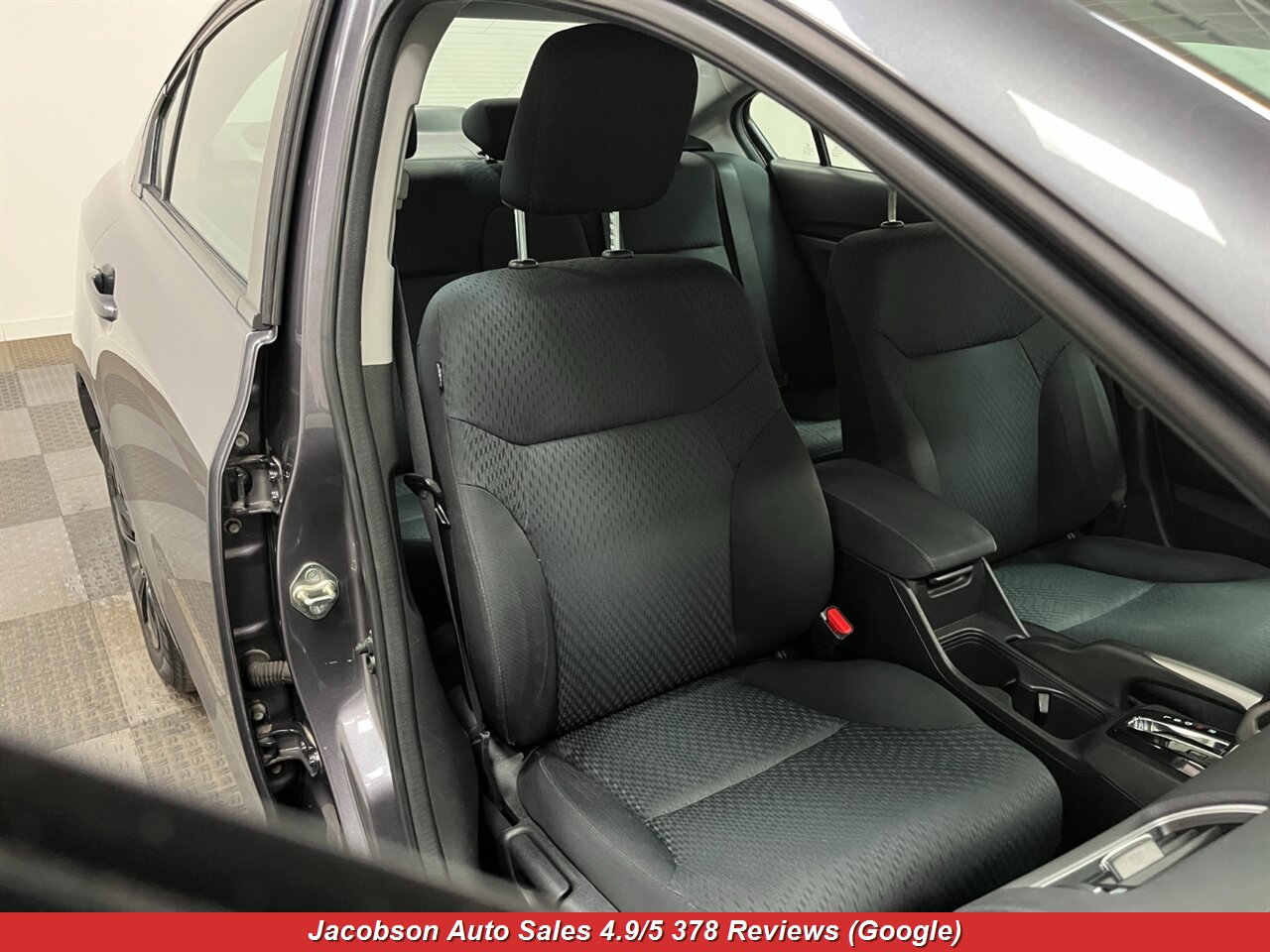 2015 Honda Civic LX - Photo 38 - Oshkosh, WI 54901