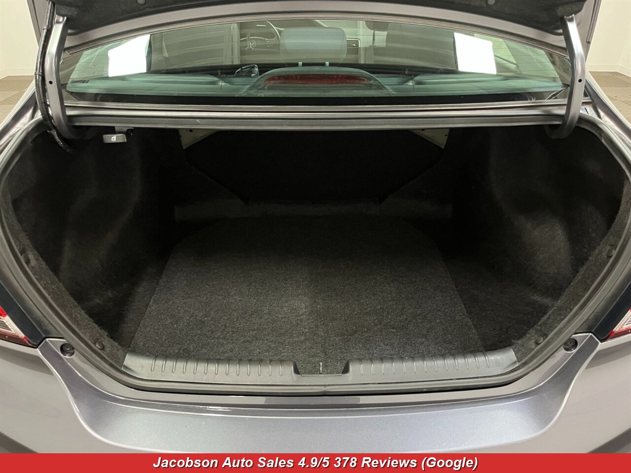 2015 Honda Civic LX - Photo 29 - Oshkosh, WI 54901