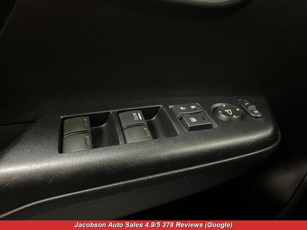2015 Honda Civic LX - Photo 2 - Oshkosh, WI 54901