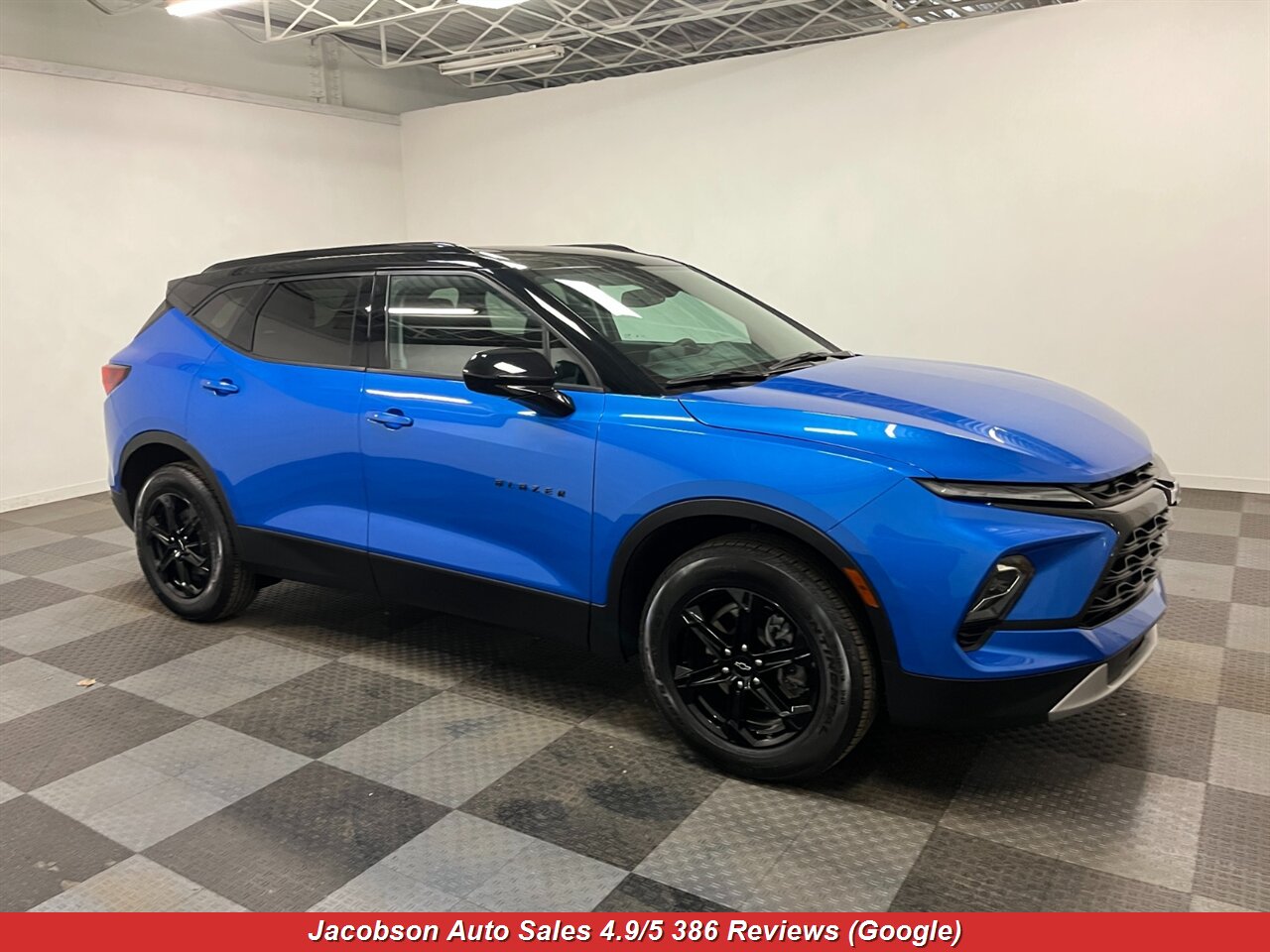 2024 Chevrolet Blazer 2LT AWD - Photo 3 - Oshkosh, WI 54901